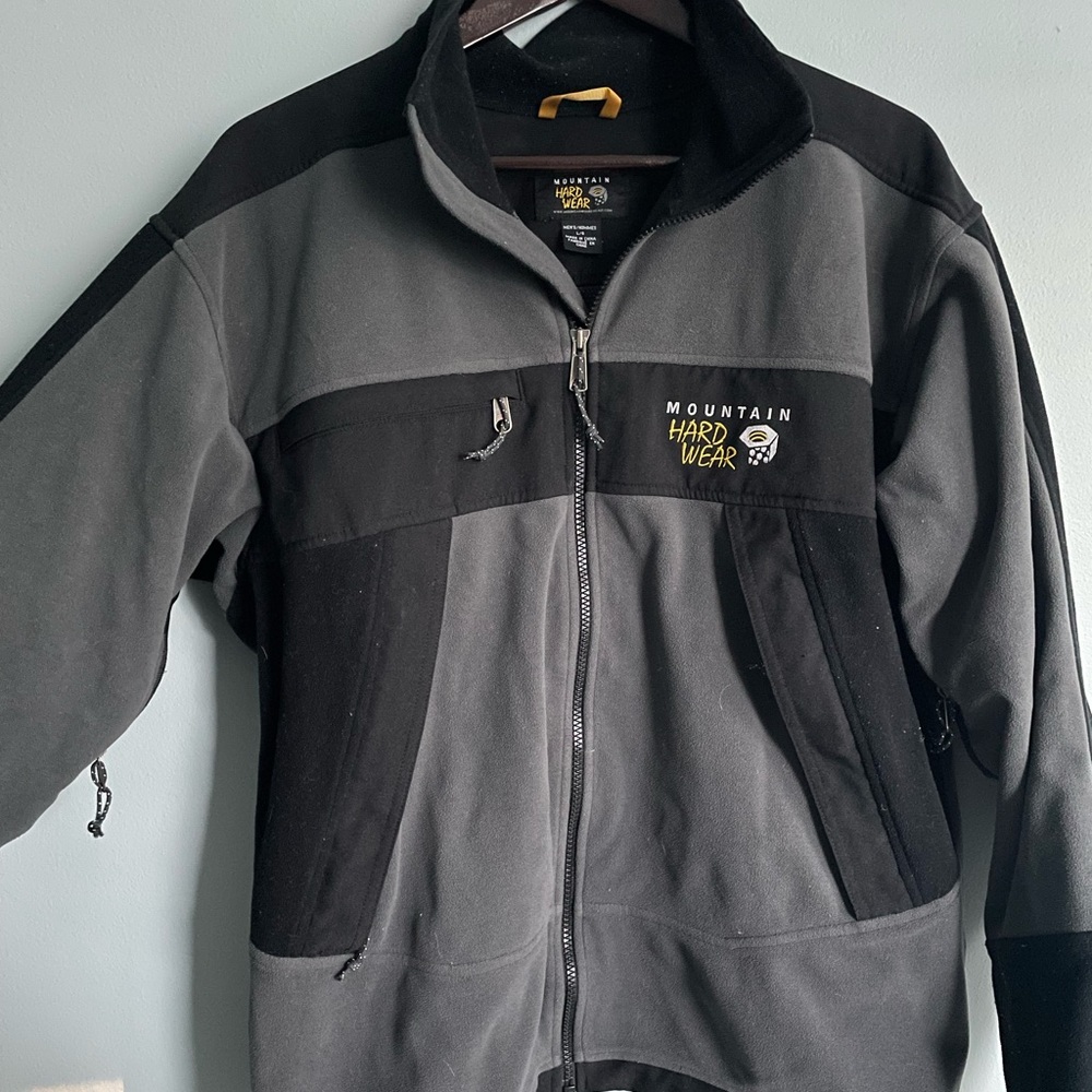 Mountain Hard Wear Black and Grey Fleece Zipper Jacket size Large